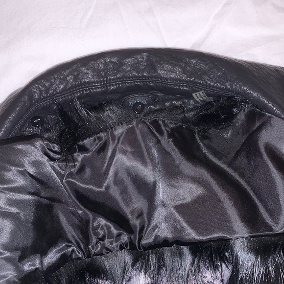 Guess faux leather jacket - Picture 4 of 5